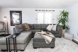 The Green House - Downtown - Hot Tub - 3 King Beds - Stay Like a Local - Image 2